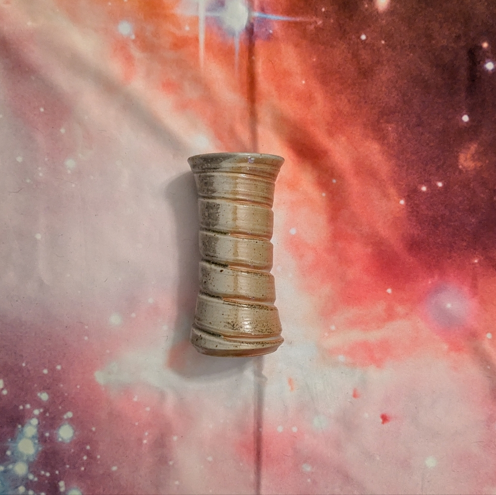 🏺 Little Ceramic Vase